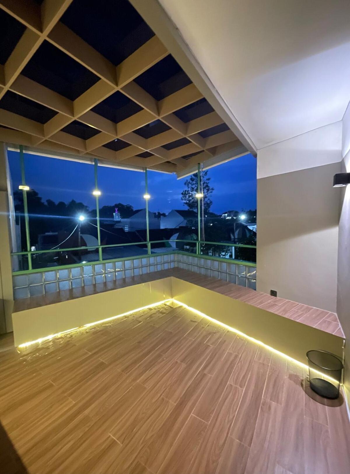 Villa Ngumbara House