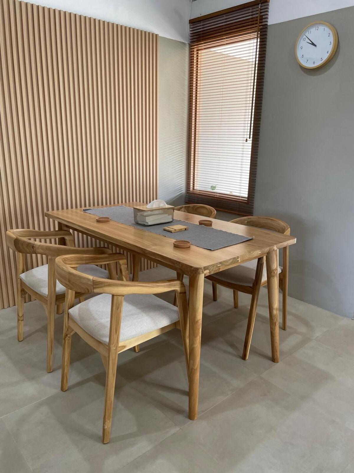 Ngumbara House Villa