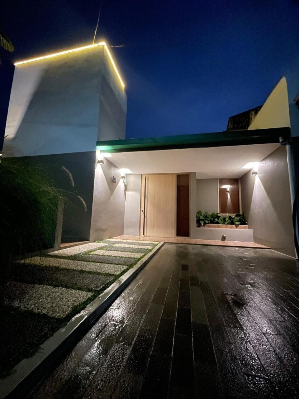 Villa Ngumbara House