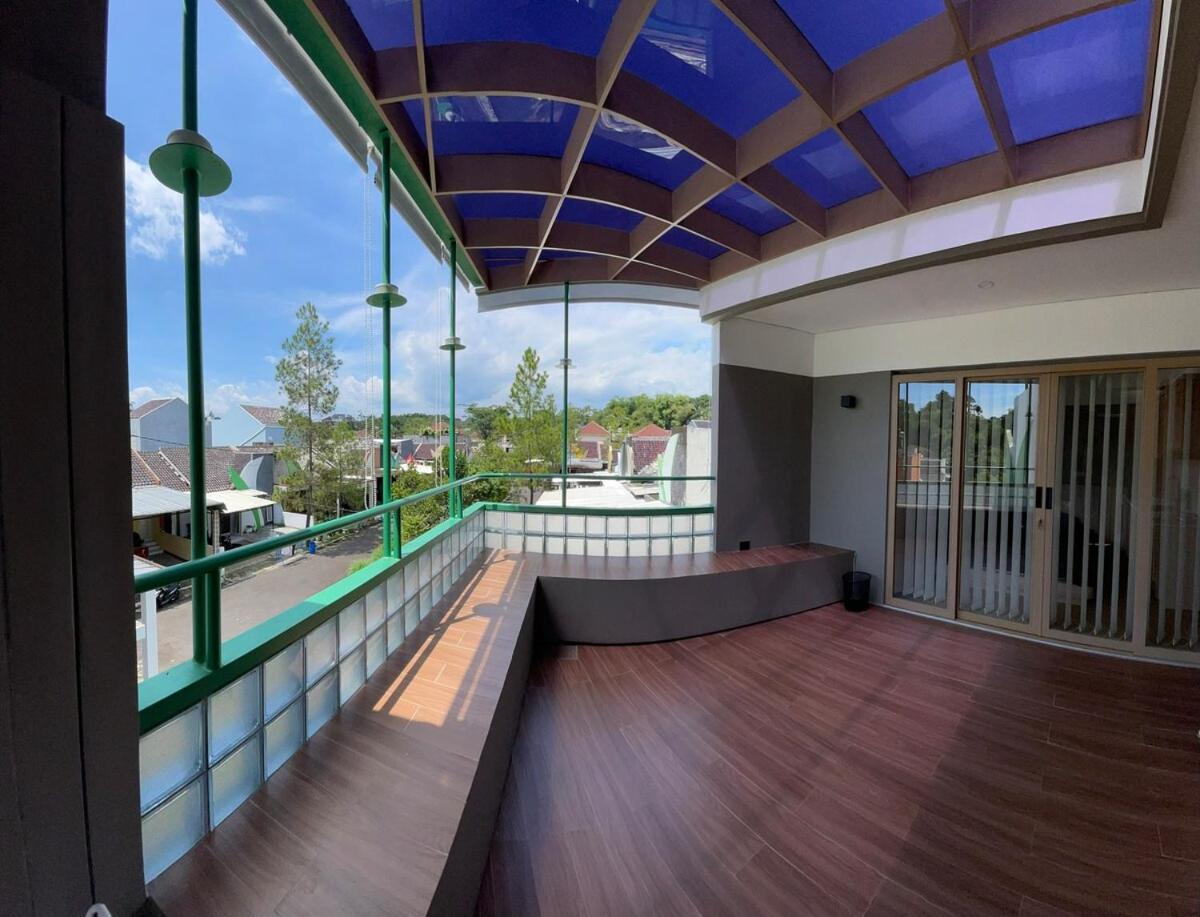Villa Ngumbara House *